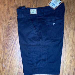 NWT MEN’S 10W APPAREL CARGO SHORTS SIZE 38